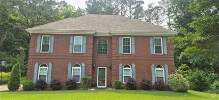 Building Photo - 4937 Chalden Ln NE