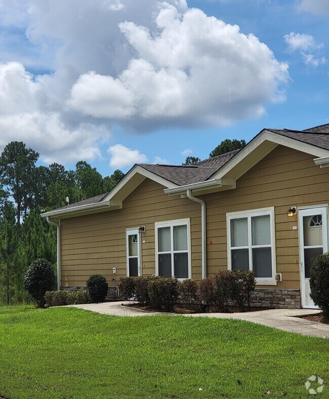 Turtle Creek Apartments under 2,500 Gulfport, MS 4 Rentals