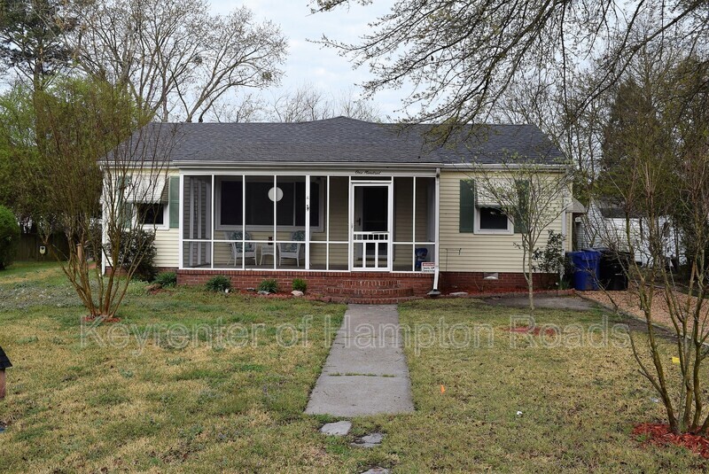 Foto principal - 100 Hodges Manor Rd