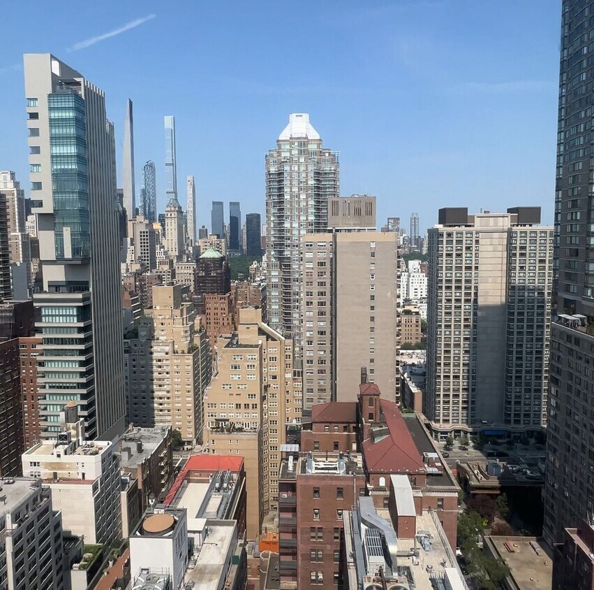 Foto principal - E 63rd St