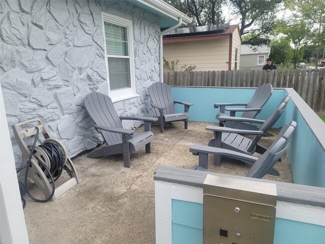 Photo - 5712 Borden Ave House