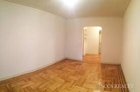 Building Photo - 1 br, 1 bath Apartment - 2337 Tiebout Ave