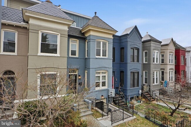 Foto del edificio - 3620 13th St NW