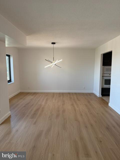 Foto del edificio - 309 Yoakum Pkwy