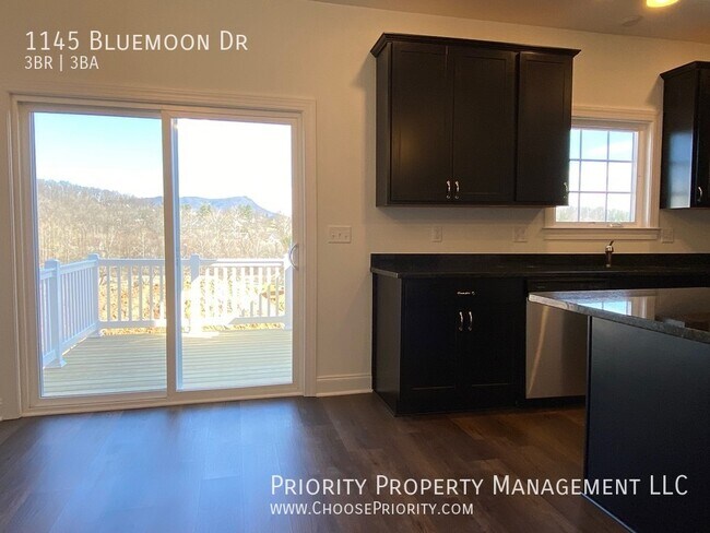 Foto del edificio - Gorgeous New Community - 3 bed 2.5 bath