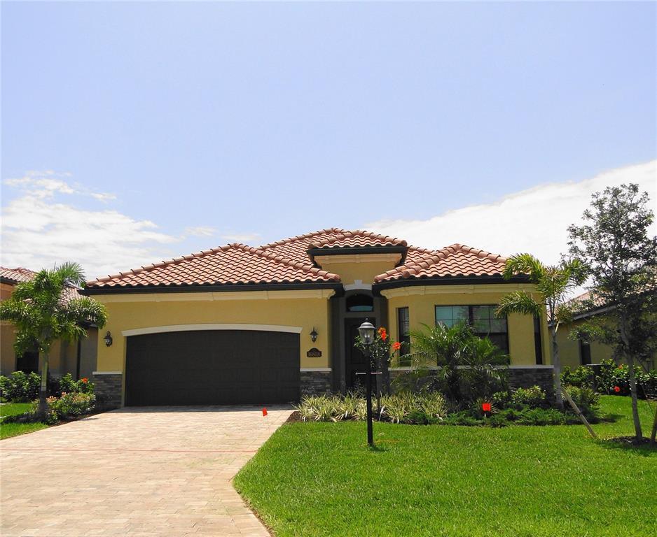 Foto principal - 16808 Bwana Pl
