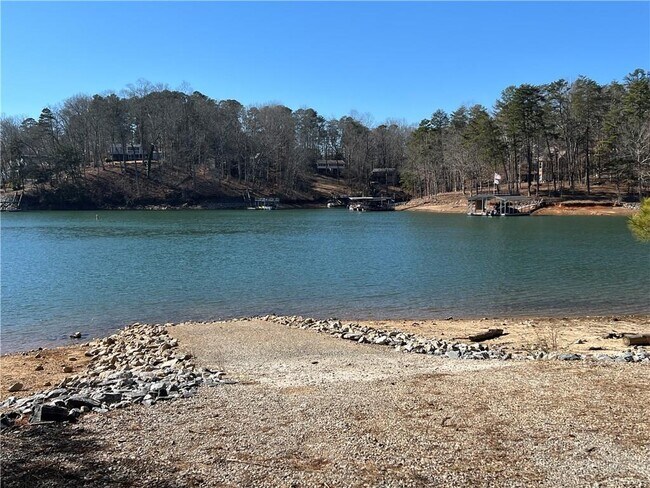 Foto del edificio - 5485 Mercedes Dr