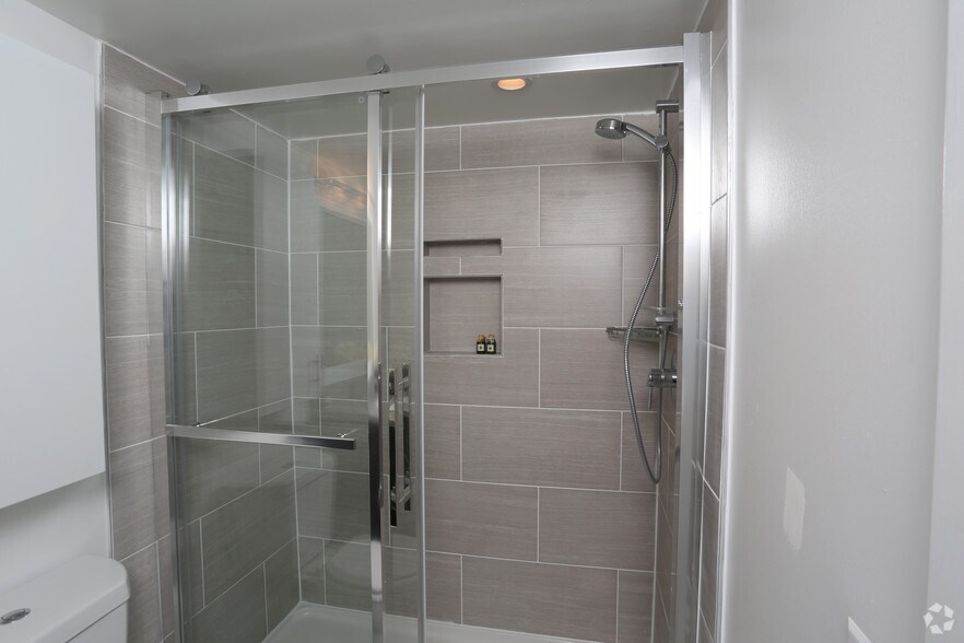 Bathroom Fixtures King Of Prussia Pa valley forge towers north rentals - king of prussia, pa Bathroom Fixtures King Of Prussia Pa valley forge towers north rentals - king of prussia, pa
