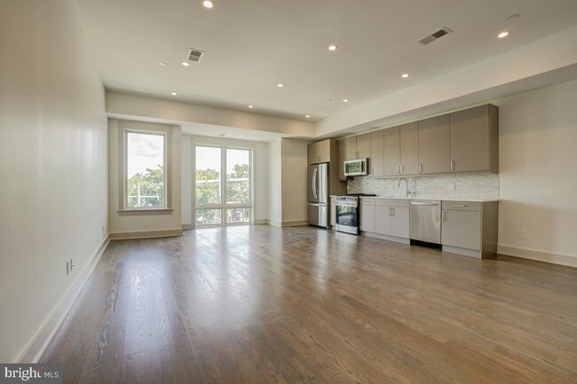 Foto del edificio - 3522 12th St NE