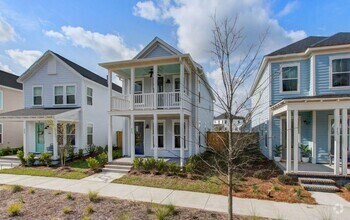 Building Photo - 447 Cool Bend Ln