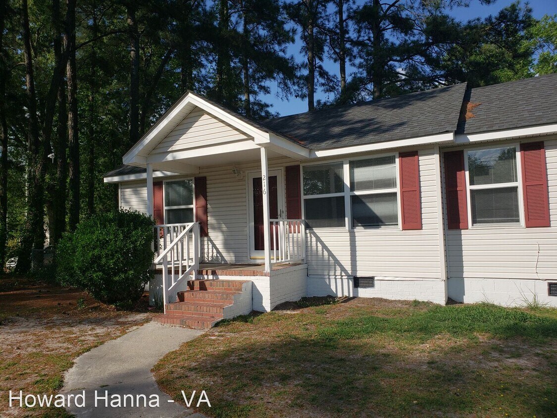 Primary Photo - 3 br, 1.5 bath House - 216 Pritchard Road