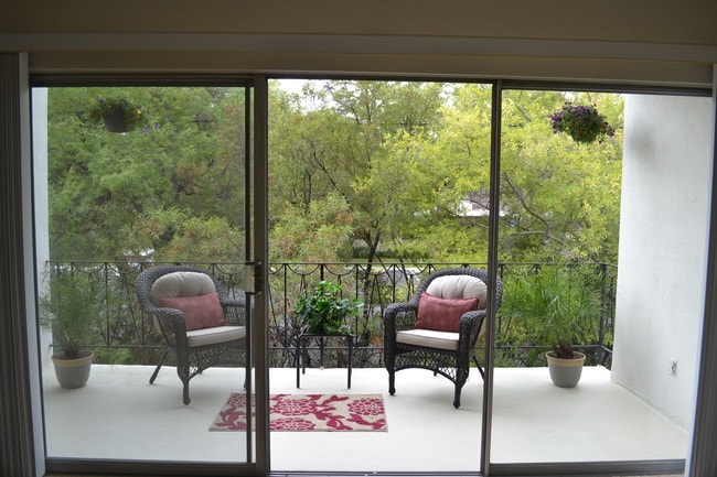 Oversized, Private, Covered Patio - The Continental Arcadia