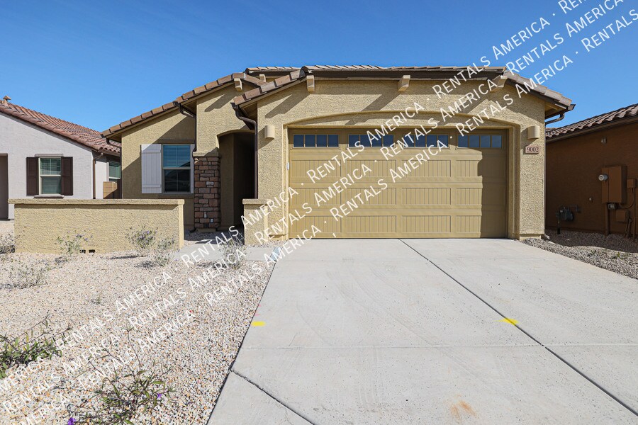 Foto principal - 9002 W Rancho Dr
