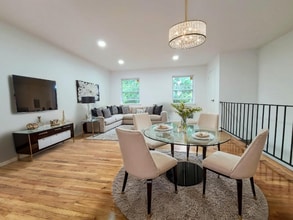 Building Photo - 500 Adams Ln