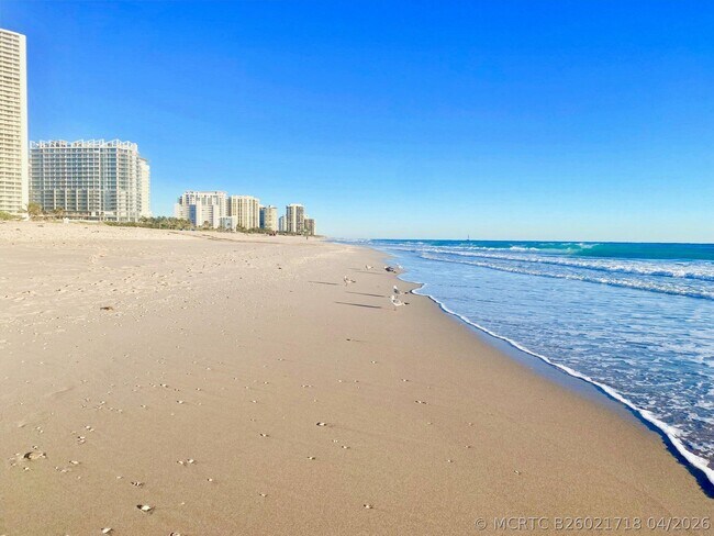 Foto del edificio - 4100 N Ocean Dr