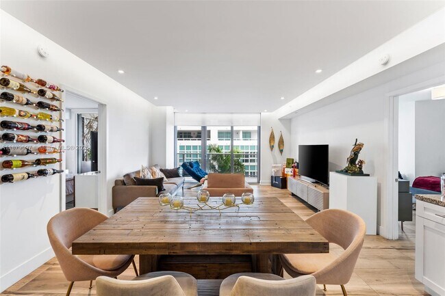 Foto del edificio - 488 NE 18th St