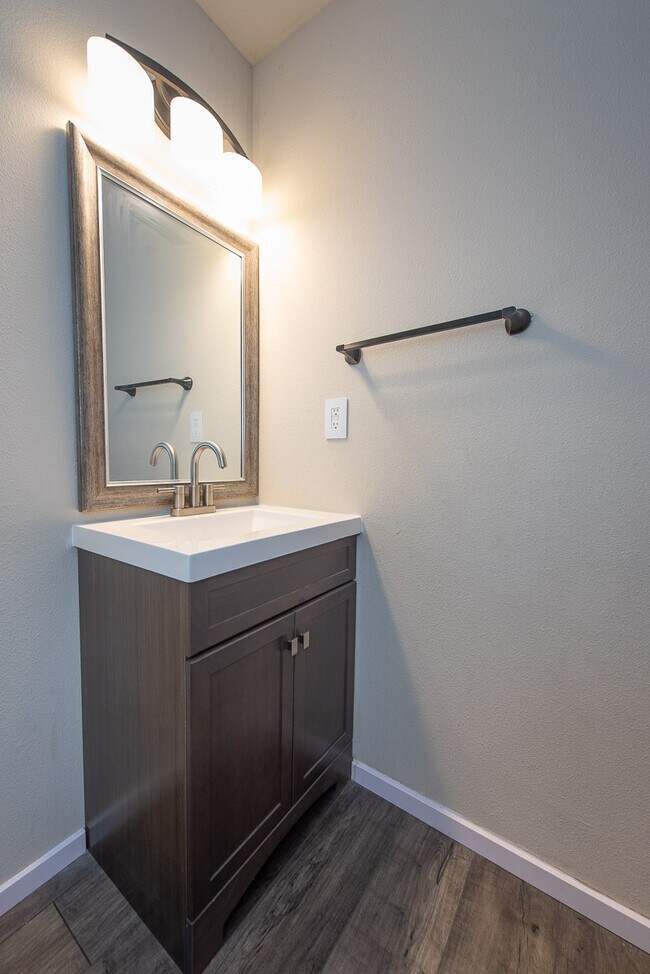 Foto del edificio - 135 Cougar Ridge Rd NW