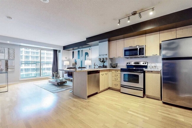 Building Photo - 75 Dalhousie St