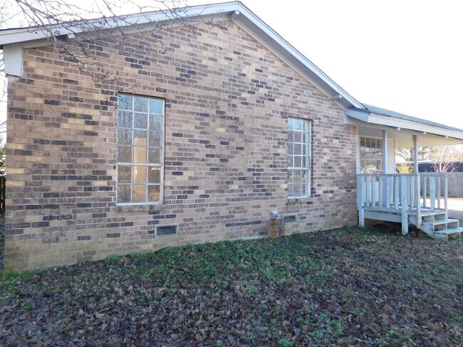 Foto del edificio - 7310 Susie Ln