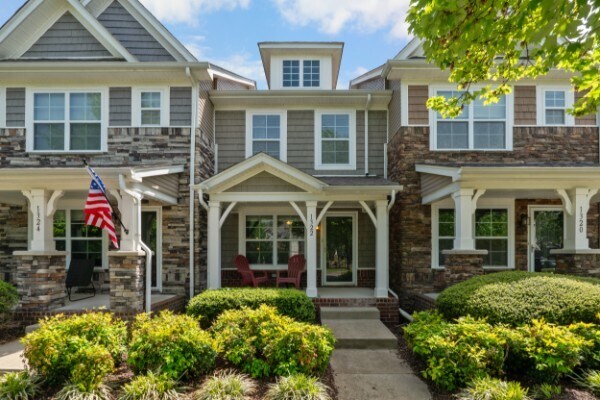 Primary Photo - 1322 Riverbrook Dr