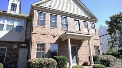 Building Photo - 15509 Barossa Valley St