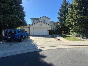 Building Photo - 3662 San Marco Dr