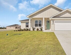 Building Photo - 3896 Sandpine Wy