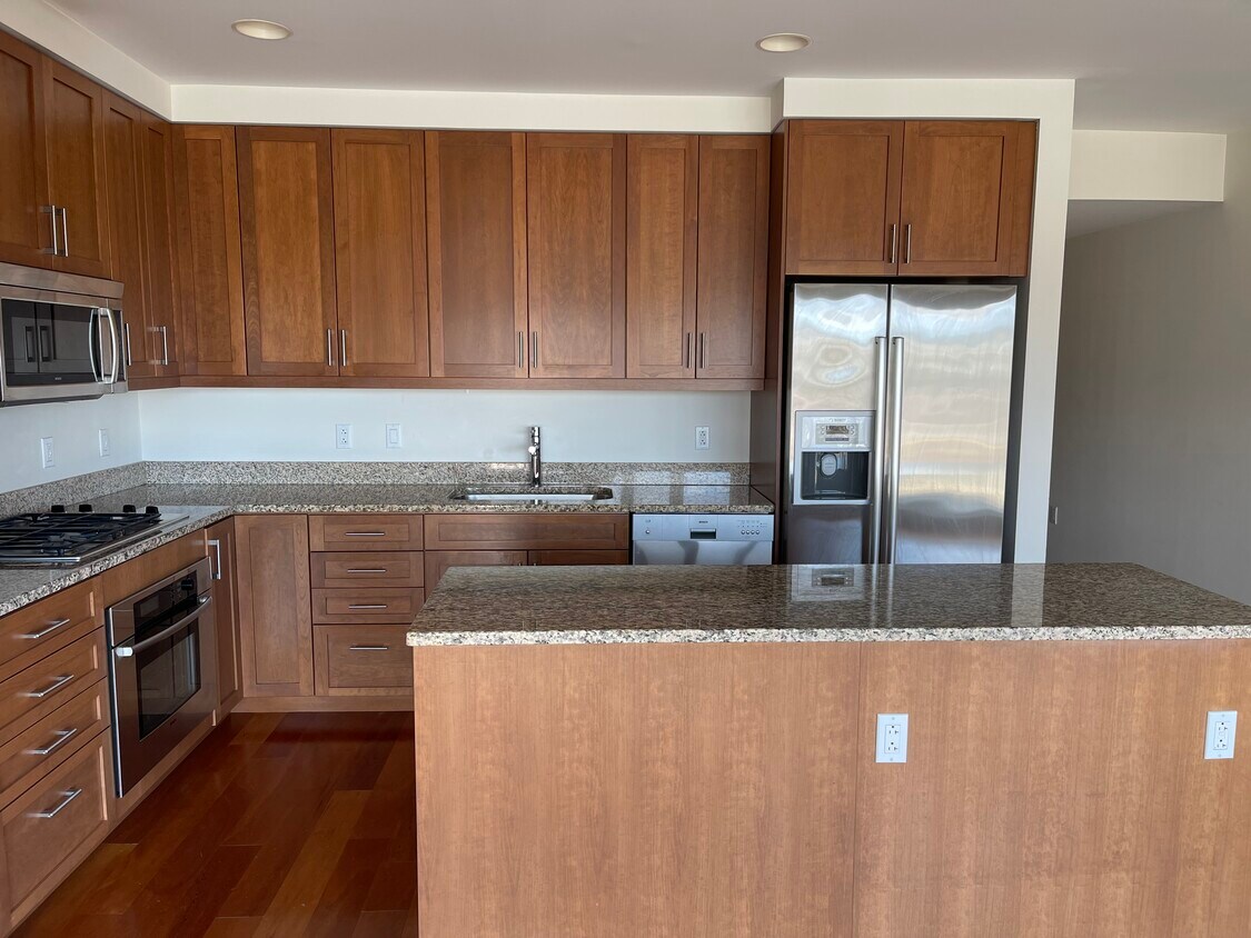 100 Exchange St Unit 1205, Providence, RI 02903 Condo for Rent in Providence, RI