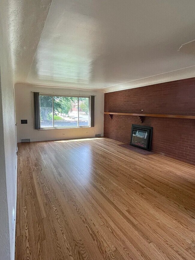 Foto del edificio - 4190 Knox Ct