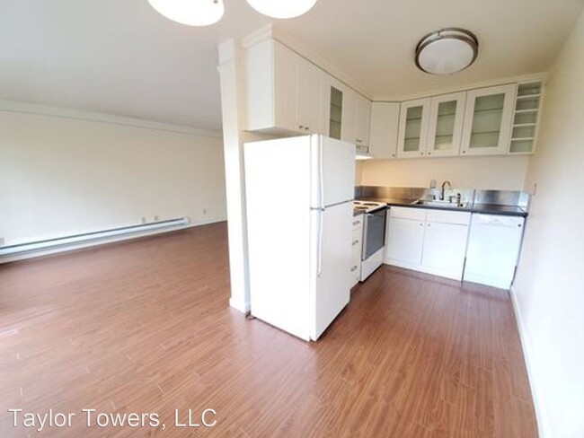 Foto del edificio - 1700 Taylor Ave N