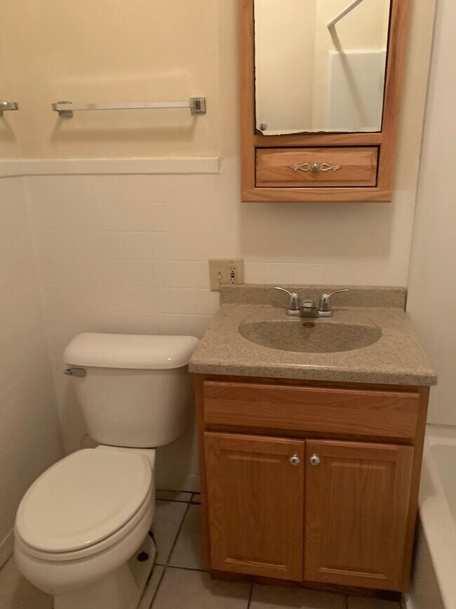 Foto del edificio - 230 Hudson St