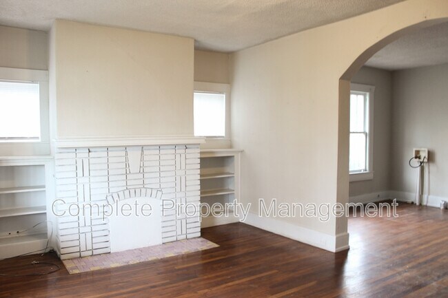 Foto del edificio - 117 67th Pl N