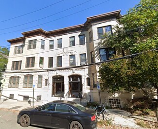 Building Photo - 97 Marion St