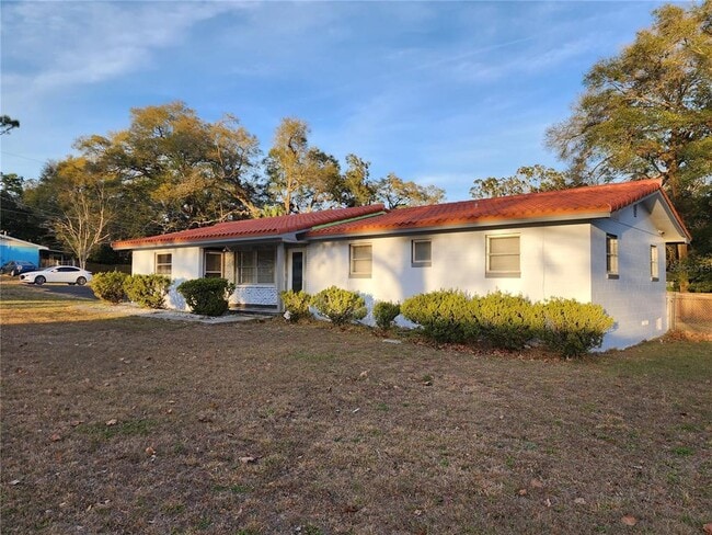 Foto del edificio - 3409 NE 22nd Ct