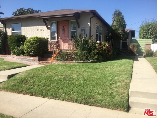 Primary Photo - 11127 Culver Blvd
