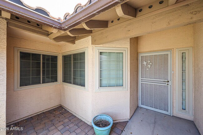 Foto del edificio - 3233 E Desert Cove Ave