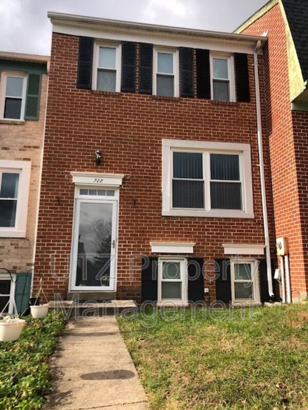 722 Robinwood Dr, Mount Airy, MD 21771 Townhome Rentals in Mount Airy MD