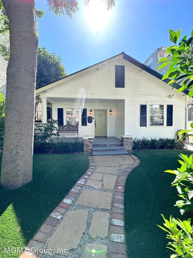 Foto del edificio - 2 br, 2 bath House - 8970 Cynthia St