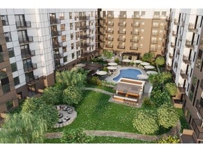 Building Photo - 640 Wisconsin Ave N