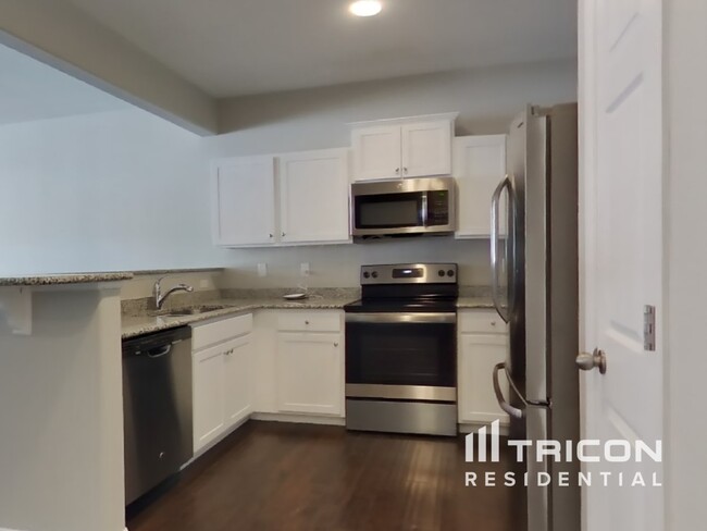 Building Photo - 1471 Kempton Alley