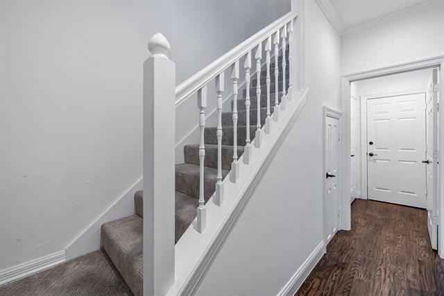Foto del edificio - 5907 Hillcrest Ave