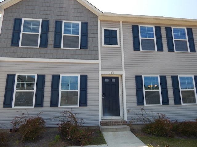Building Photo - 131 Sunny Pt Lp