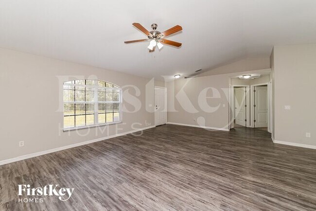 Foto del edificio - 1686 Mincey Terrace