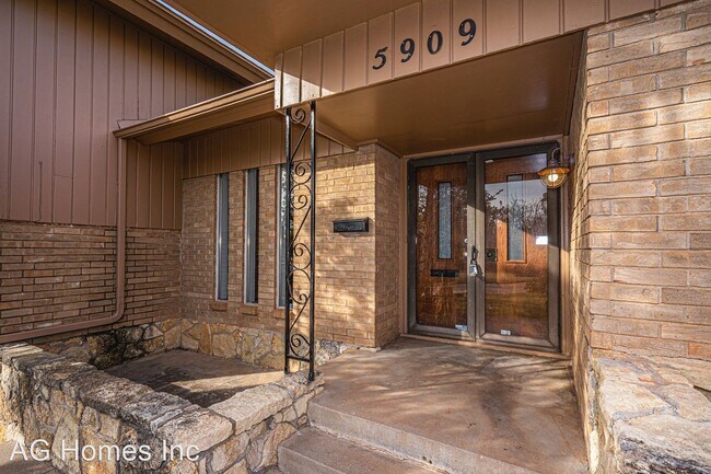 Building Photo - 3 br, 2.5 bath House - 5909 NW 72nd St