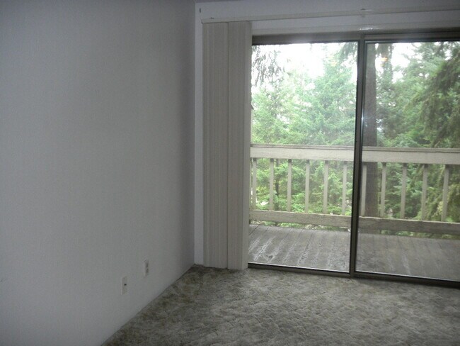 Foto del edificio - 2 Bedroom Condo in Southeast Eugene