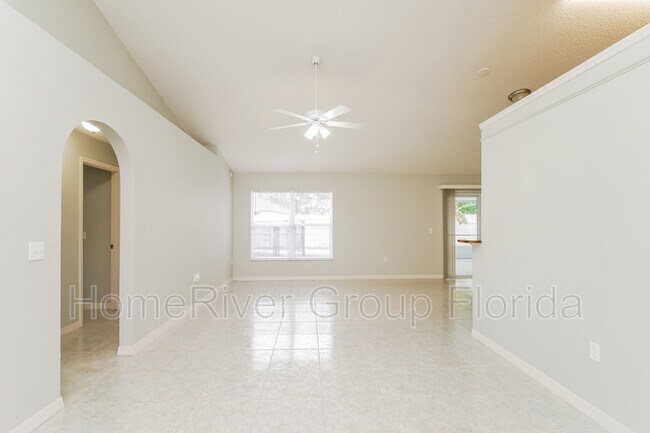 Foto del edificio - 4119 Iveyglen Ave