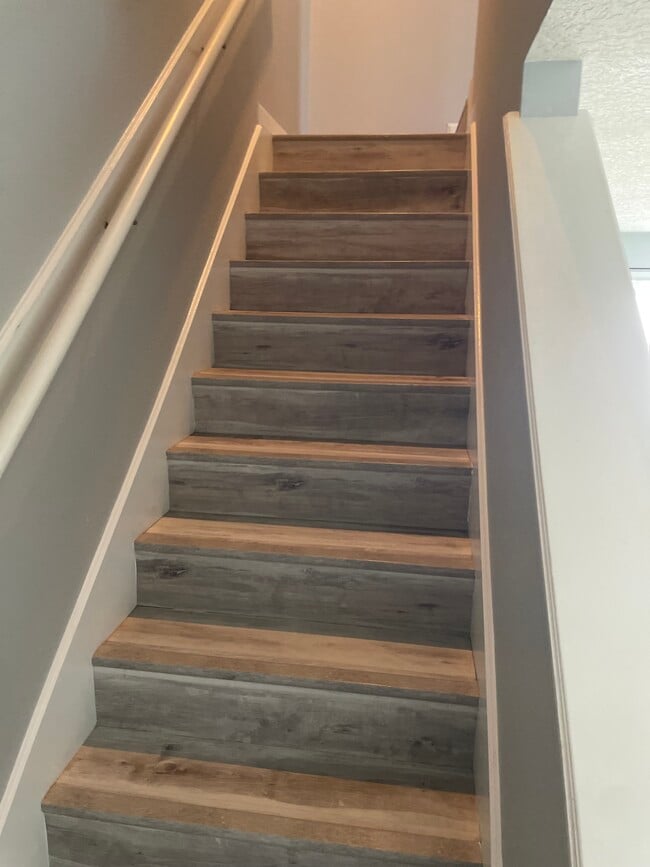 Building Photo - 113 Islander Dr