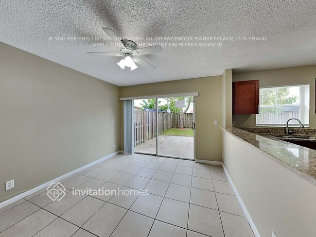 Foto del edificio - 3366 Bonito Ln