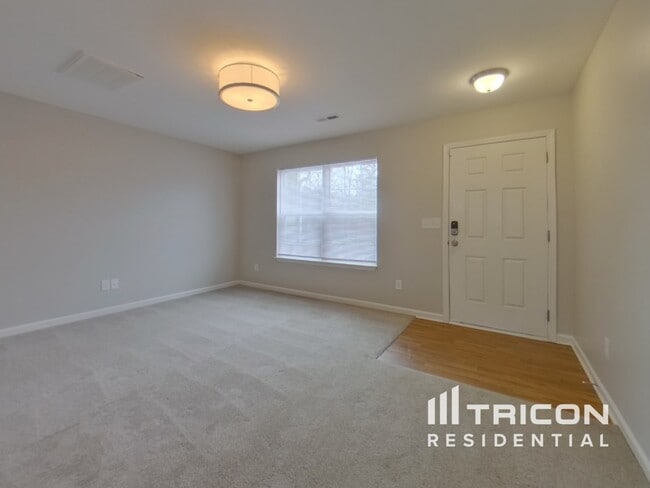 Building Photo - 6432 Pennacook Dr