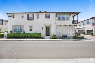 Building Photo - 2848 E Berry Loop Privado